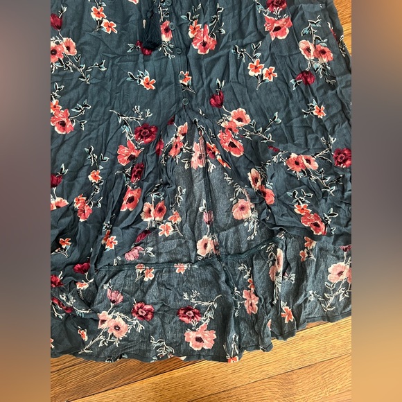 B.O.G Collective 2 Piece Set. Top and Maxi Skirt, Off Shoulder Top - Picture 3 of 3